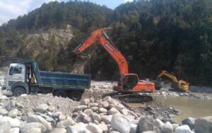 क्वाटरफाइनल प्रवेशका लागि रियल मड्रिड र पीएसजी भिड्दै