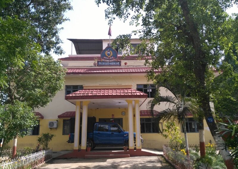 कुटेर नगद र माेबाइल लुट्ने प्रहरी नियन्त्रणमा