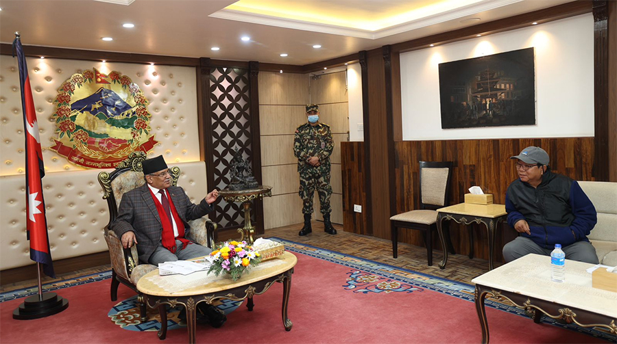 Prachanda-and-mahabir-pun pama