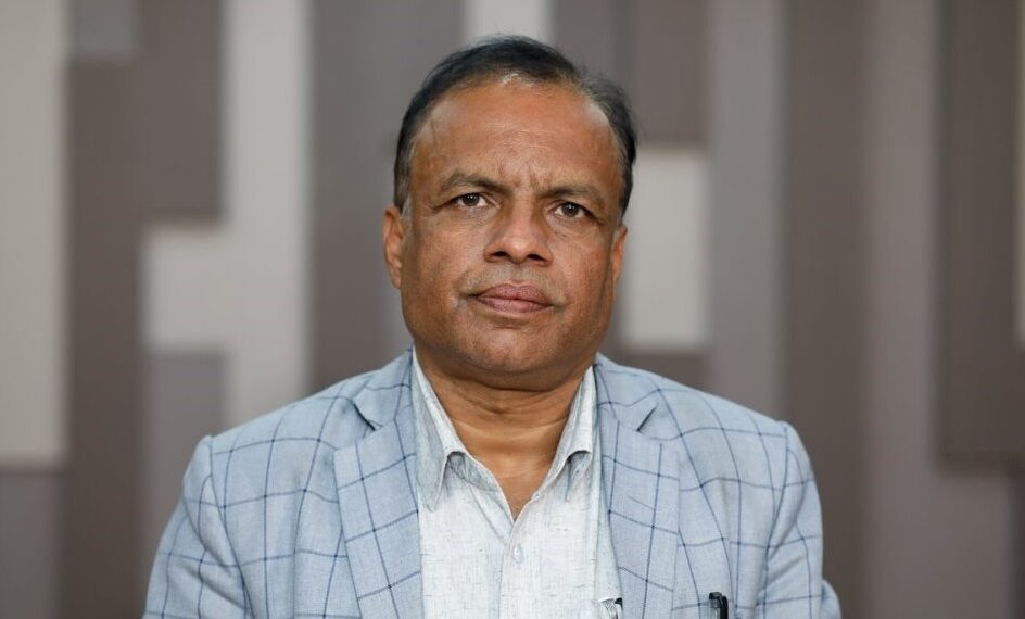 ती स्वीटजरल्यान्ड र जापान, अनि समय खेर फालिरहेको नेपाल