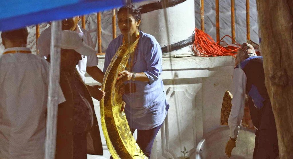 पशुपतिमा कहाँबाट आयो ५३ तोला सुन ?