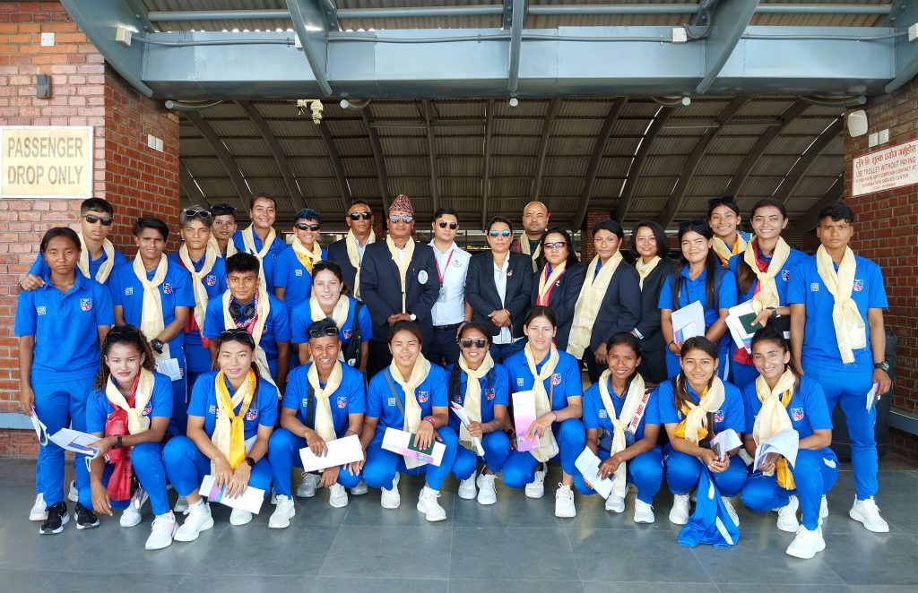 Women-Football-Team-Nepal-1024x662