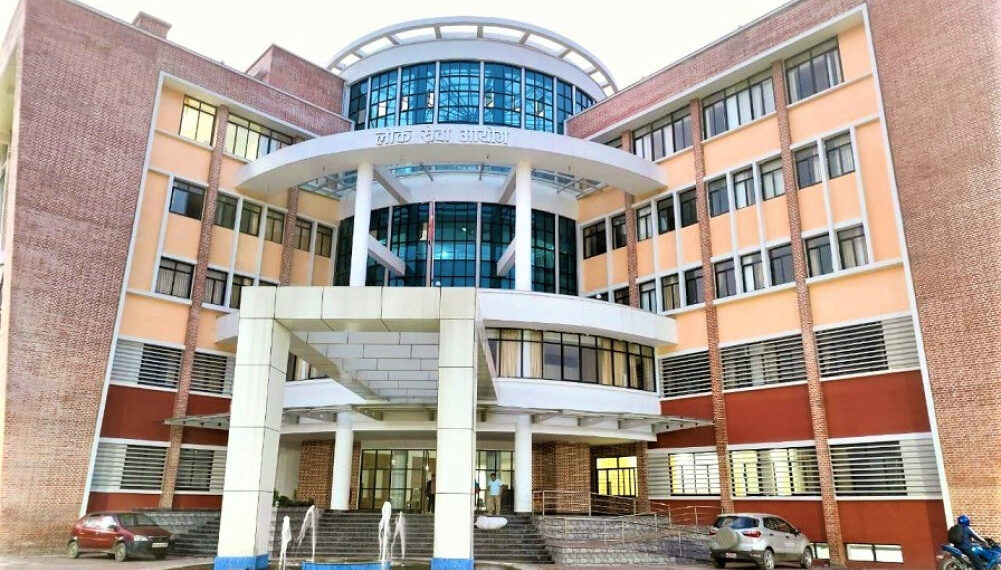 लोक सेवामा ६ पटक फेल भए परीक्षा निषेध गर्ने तयारी