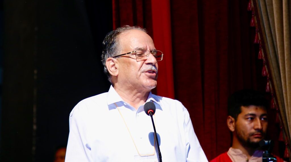 केन्द्रीय सदस्यहरूका प्रश्नको जवाफ दिँदै प्रचण्ड