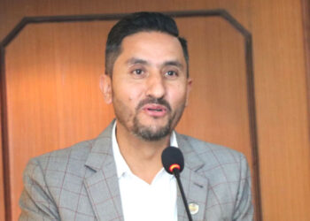 अब नेपालमा सामाजिक सञ्जाल बन्द हुँदैनः मन्त्री खरेल