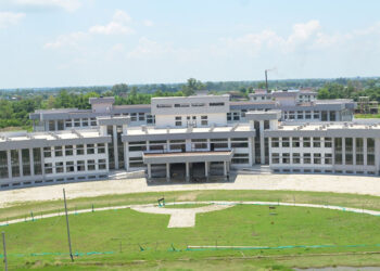 शहीद दशरथ चन्द स्वास्थ्य विज्ञान विश्वविद्यालयको उपकुलपति र रजिष्ट्रारका लागि दरखास्त माग