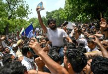 आन्दोलनपछि के गर्दैछ ककरोच जनता पार्टी ?