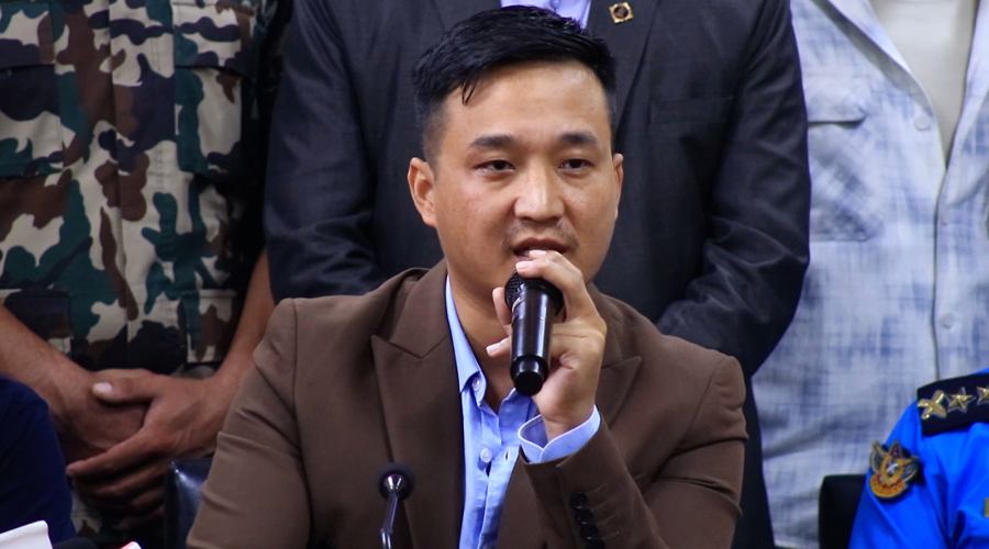 sudhan-gurung-8